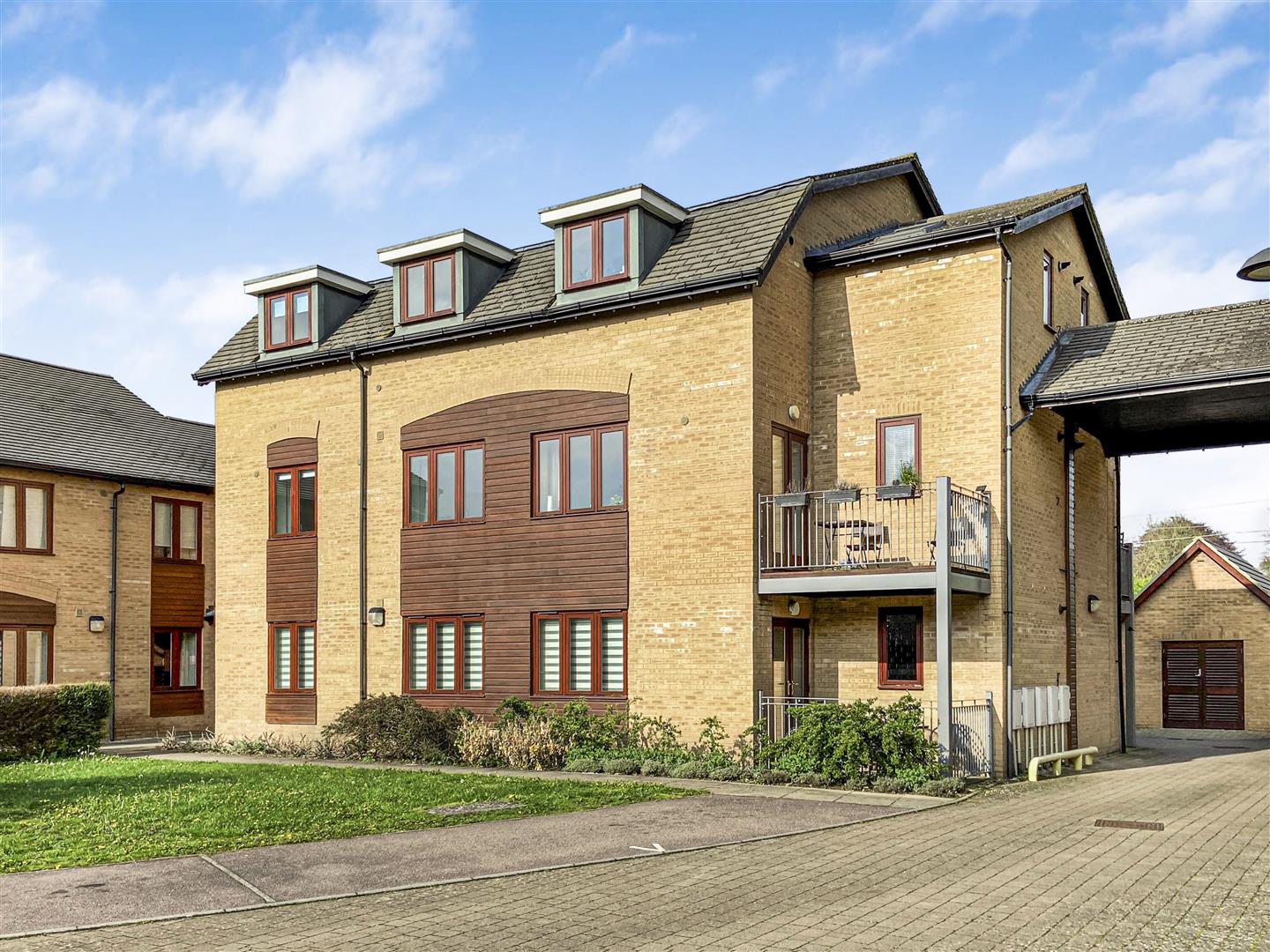 2 Bedroom for sale in Great Shelford Cheffins Cambridge Sales